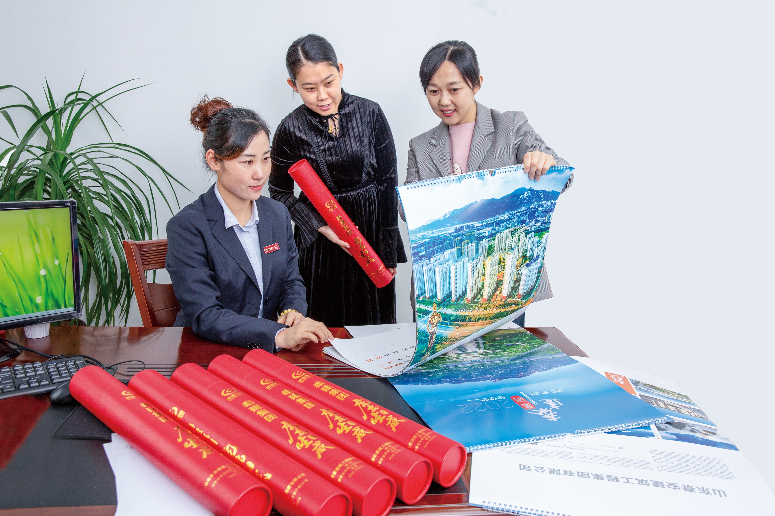 集團(tuán)工會精心制作2022年壬寅虎年掛歷